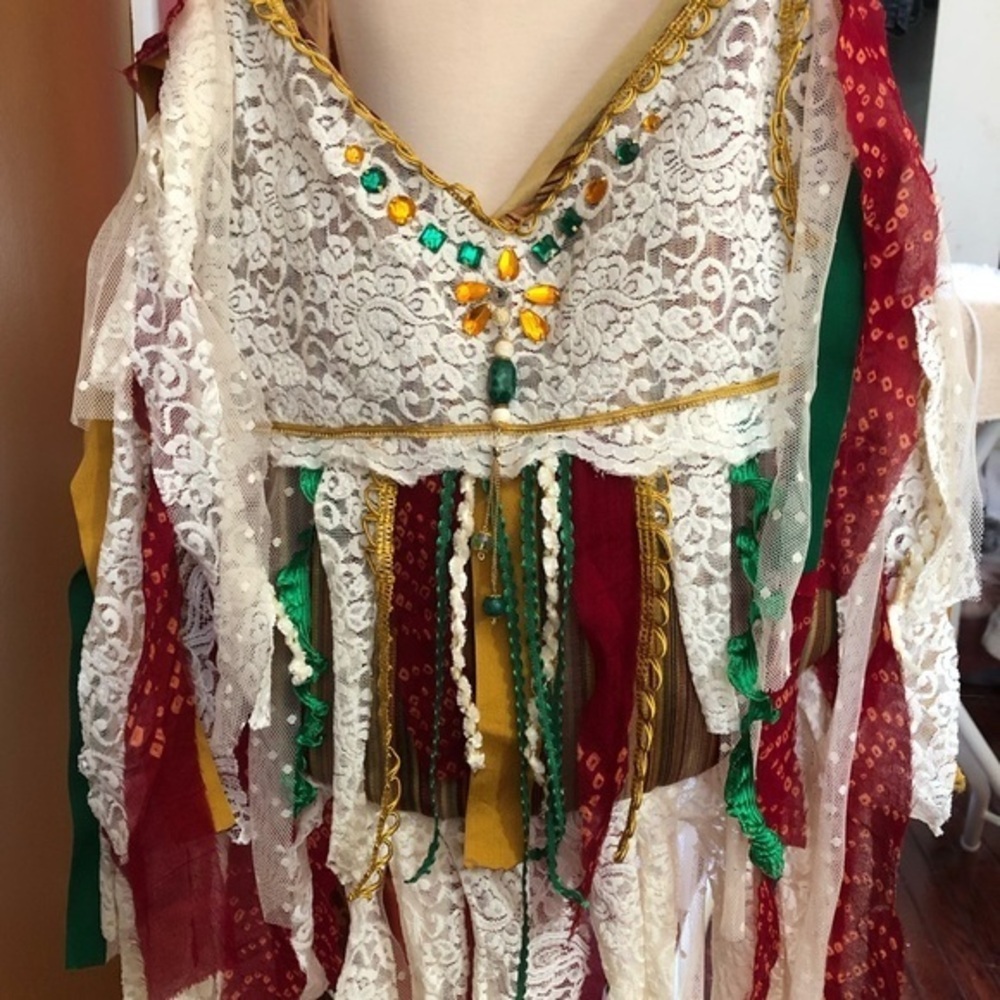 Bohemian Gypsy Crossbody Bag w/gold,green,red stripes & cream lace and fringe - Picture 5 of 17